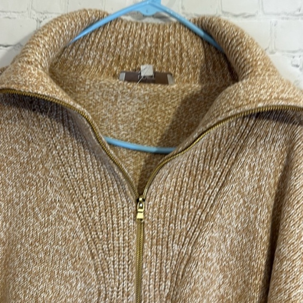 SzL Loft half zip cozy soft sweater cream and tan